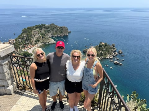 Panoramic Sea Views